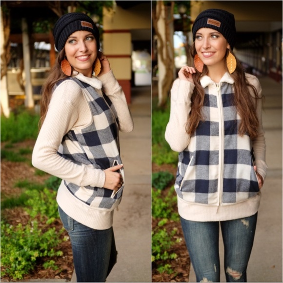 Navy/Cream Buffalo Plaid Fleece Lined Vest - Picture 2 of 2